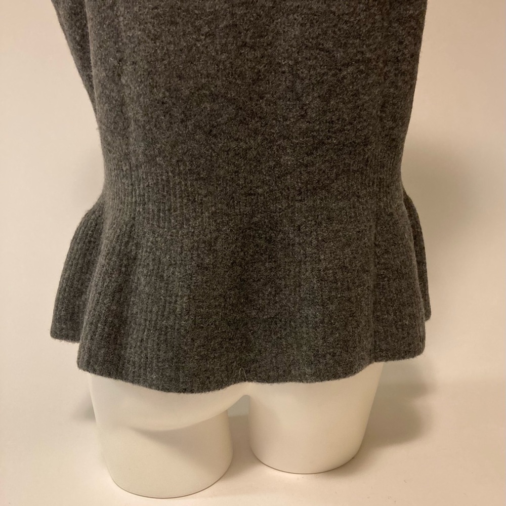 New White House Black Market Grey Acrylic Polyester Sleeveless Sweater size L - Picture 10 of 14